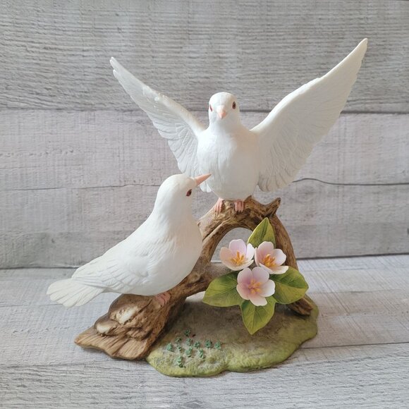1990 Andrea By Sadek Double White Doves Figurine On Branch With Flowers Porcelai - Picture 2 of 7